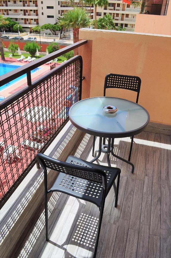 Cris Sol Apartments Los Cristianos  Dış mekan fotoğraf